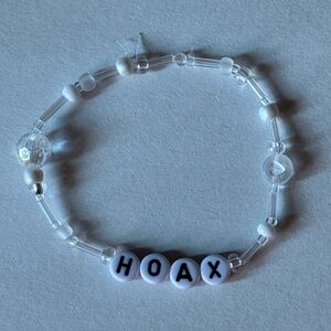 Taylor Swift hoax bracelet